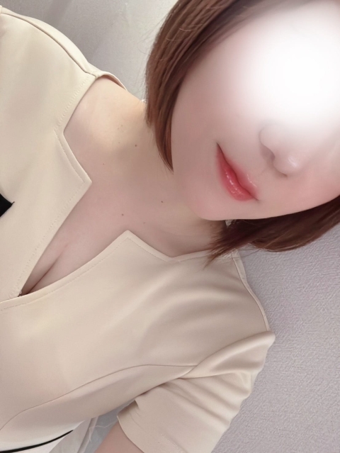 綾瀬あゆみ
